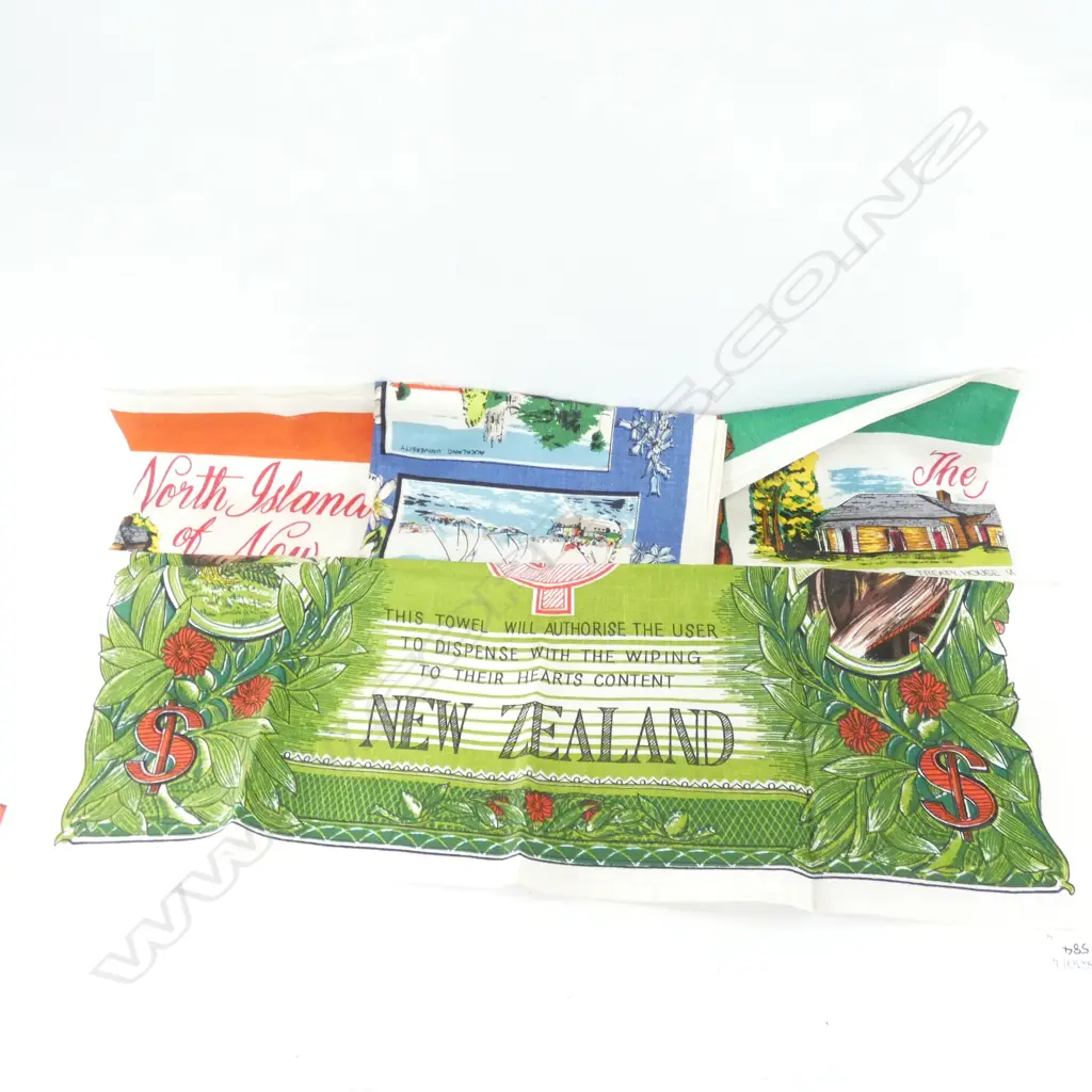 4 VINTAGE NZ LINEN TEA TOWELS; AUCKLAND, MAORI ETC Image 1++