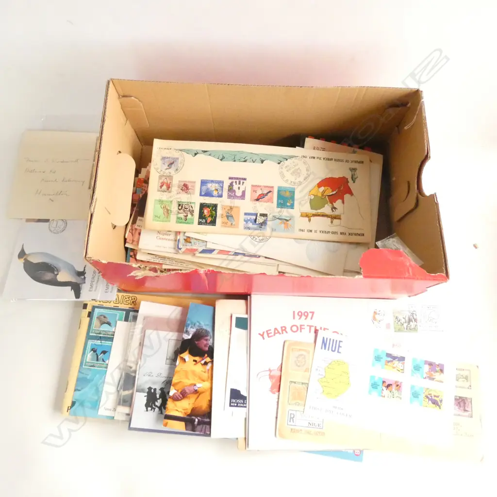 BOX LOT NEW ZEALAND FIRST DAY COVERS  Image 1++