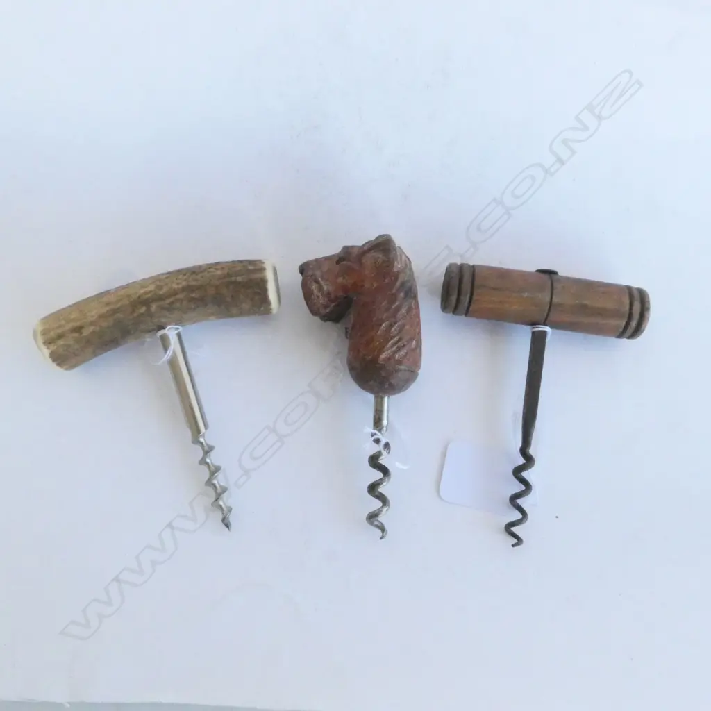 THREE OLD CORK SCREWS INCL. 1 CARVED SCOTTY DOG HANDLE, 1 DEER ANTLER. Image 1++