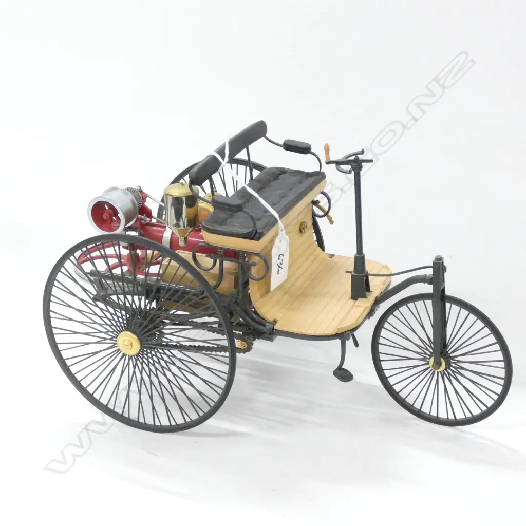 BENZ MOTORWAGON MODEL L. 310MM Image 1++