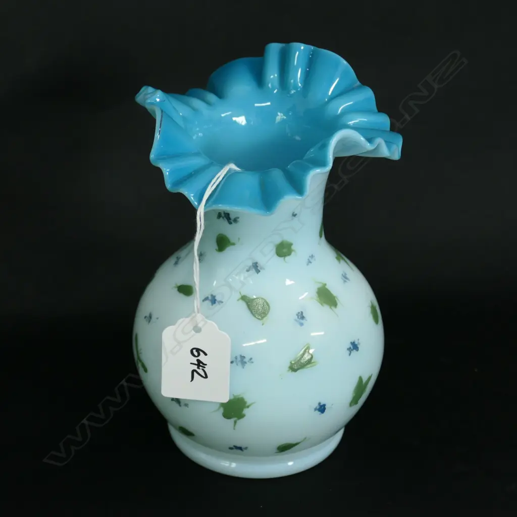 VICTORIAN BLUE GLASS VASE w HANDPAINTED INSECTS H. 145MM Image 1++