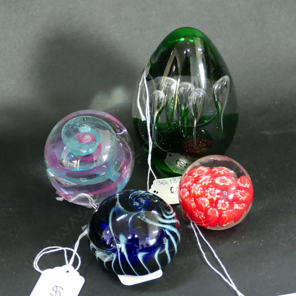 FOUR GLASS PAPERWEIGHTS; 1 CAITHNESS, 1 SIGNED. LARGEST H. 110MM Image 1++