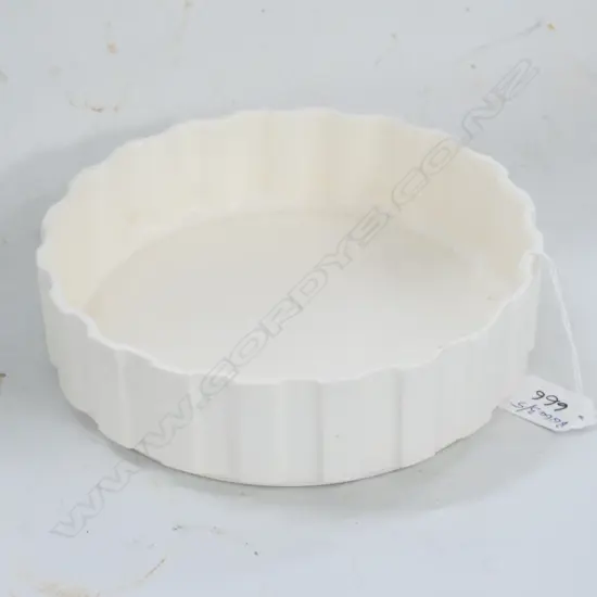 CROWN LYNN FLAIR ART POTTERY BOWL DIA. 190MM