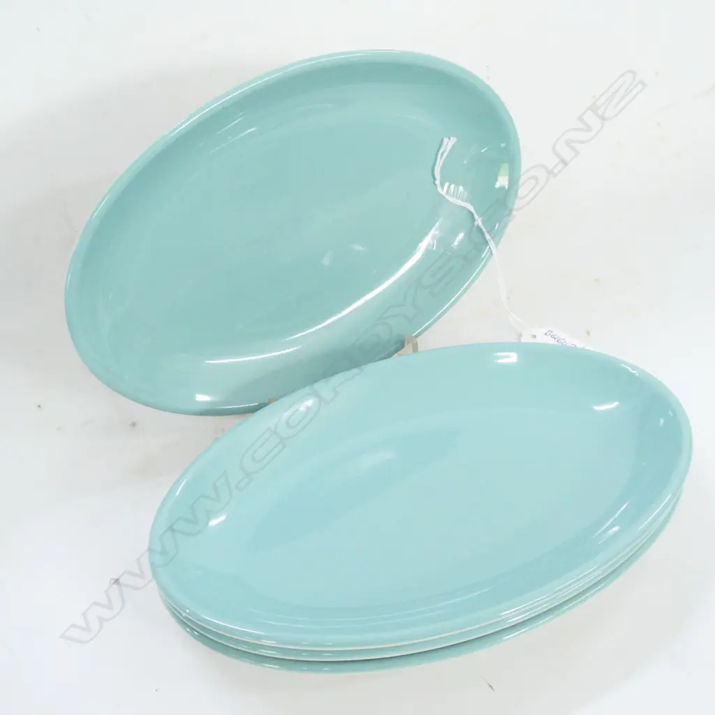 CROWN LYNN TEAL FOUR OVAL DISHES L 230MM Image 1++