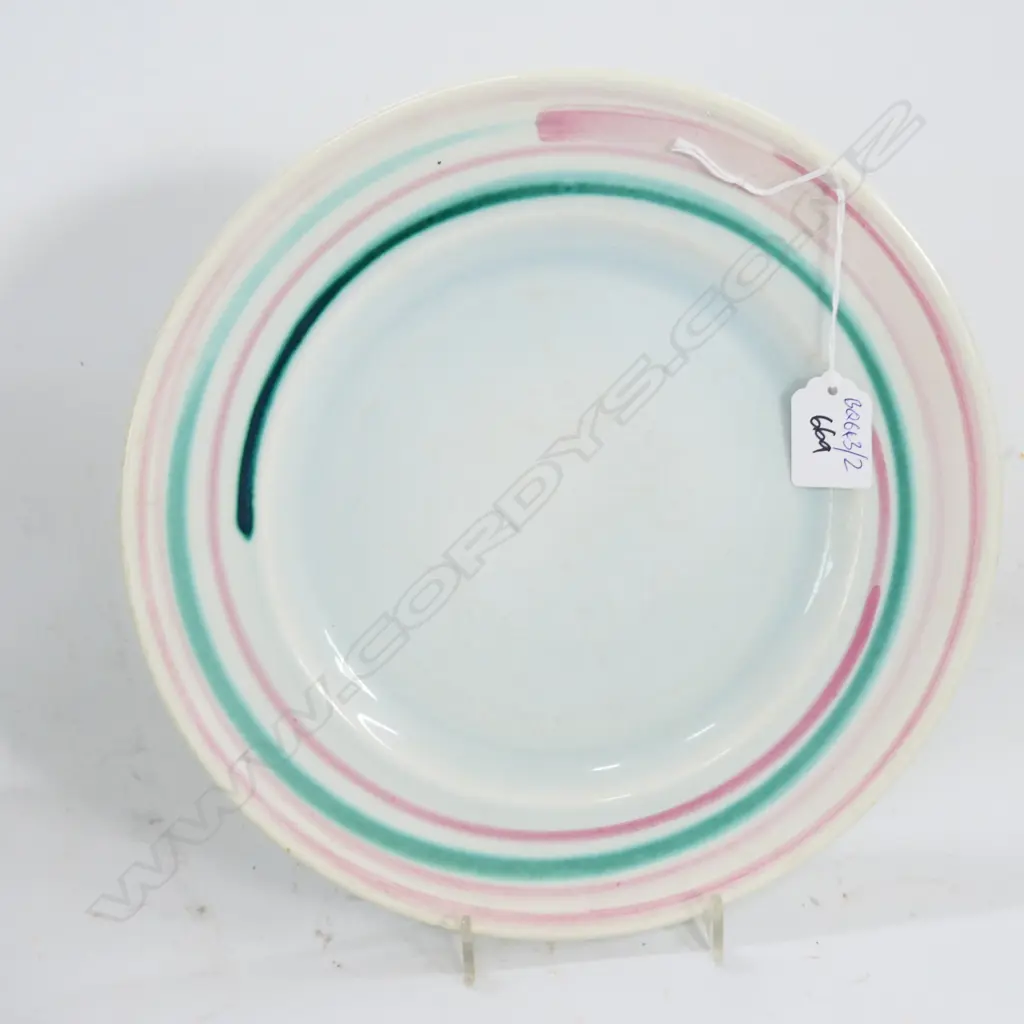 CROWN LYNN FRANK CARPAY PLATE DIA 260MM Image 1++