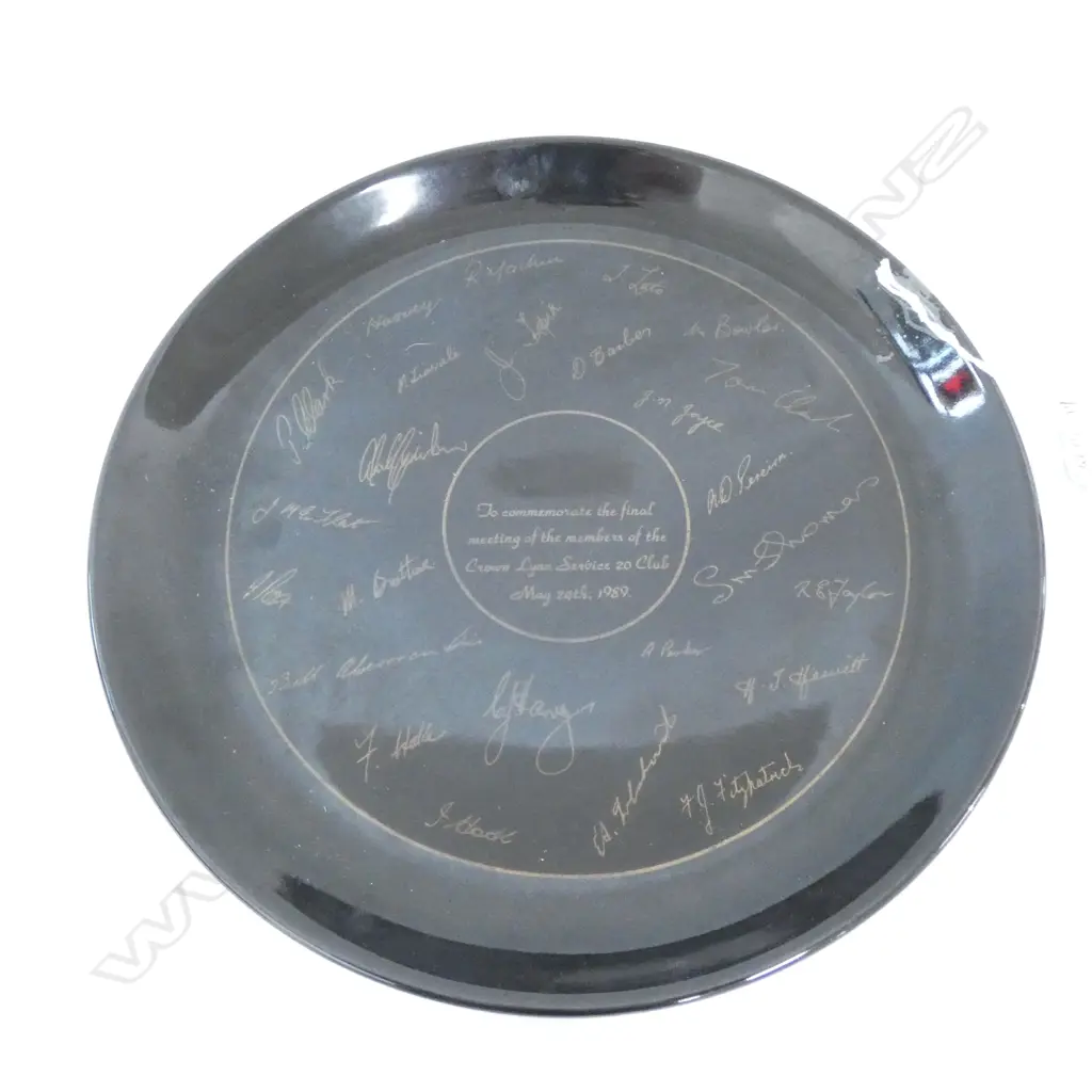 CROWN LYNN 20 YEAR SERVICE CLUB PLATE. DIA. 270MM Image 1++