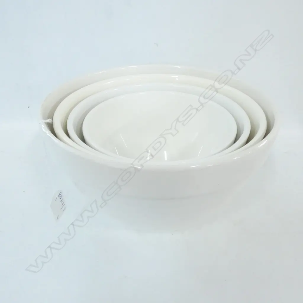 4 GRADUATING CROWN LYNN BEEHIVE MIXING BOWLS Image 1++