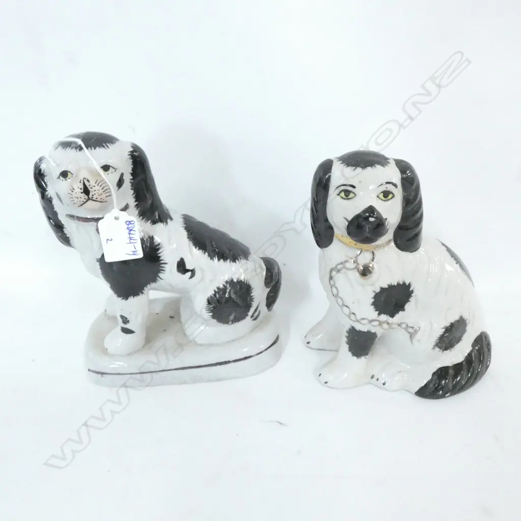 UNMATCHED PAIR STAFFORDSHIRE DOGS  Image 1++