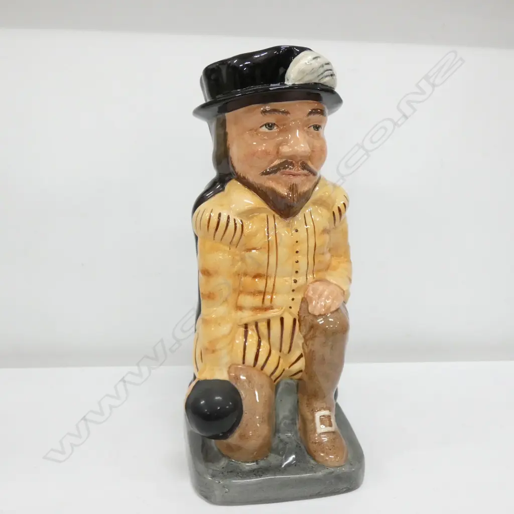 ROYAL DOULTON CHARACTER JUG - 'SIR FRANCES DRAKE' #D6660 ' H. 230 Image 1++