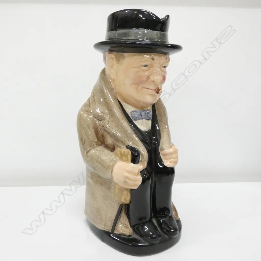 ROYAL DOULTON CHARACTER JUG - 'WINSTON CHURCHILL'  H. 235MM Image 1++