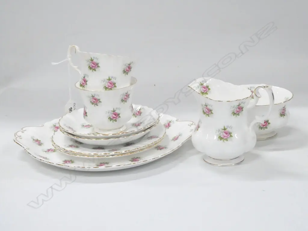 ROYAL ALBERT FORGET-ME-NOT ROSE TEA FOR 2 TEASET Image 1++