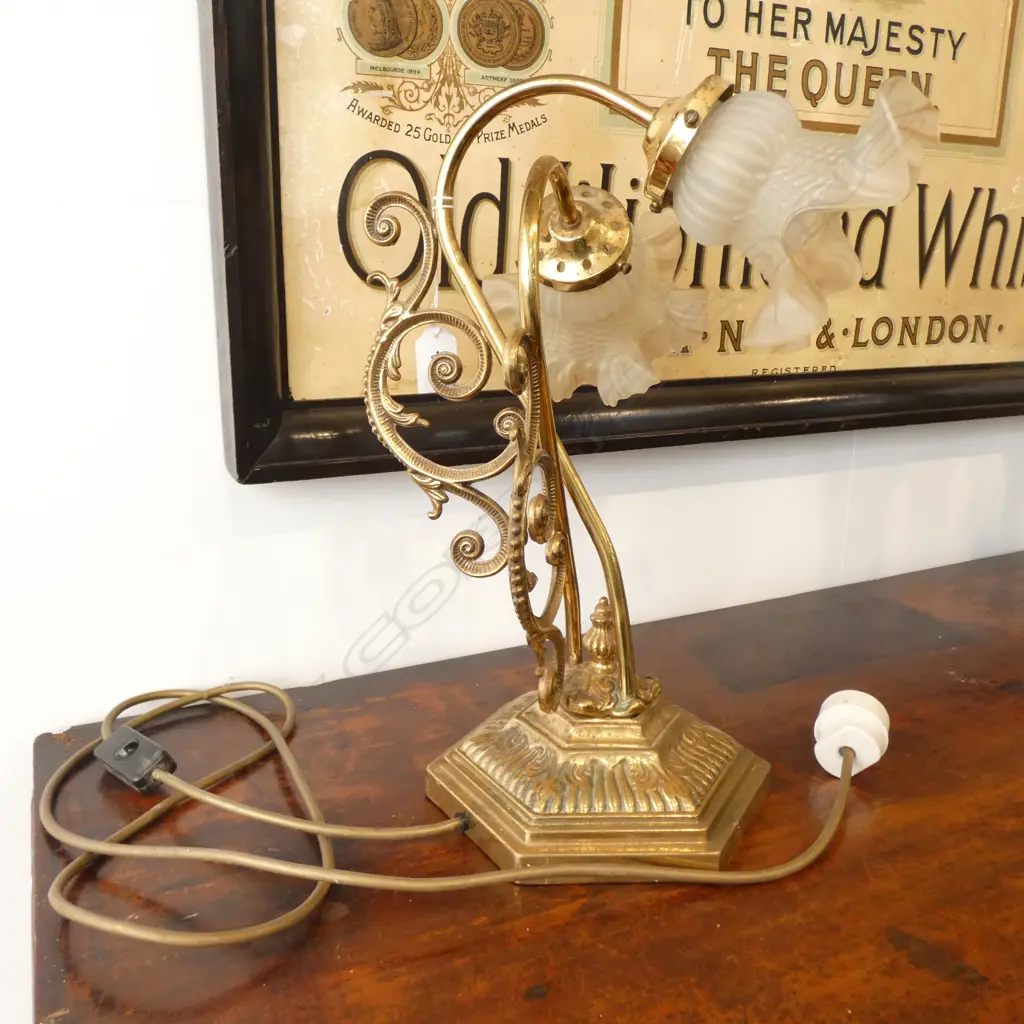 BRASS DESK LAMP  Image 1++