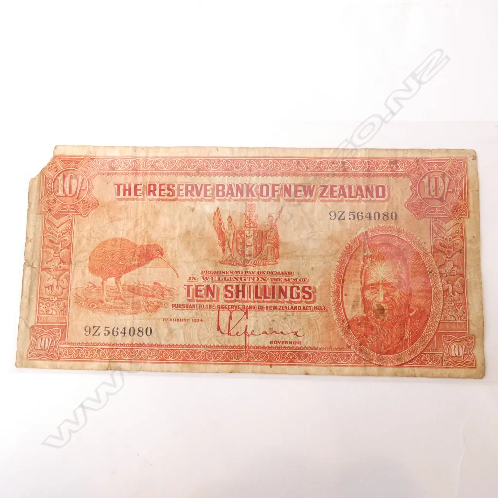 NZ 1934 TEN SHILLING NOTE  Image 1++