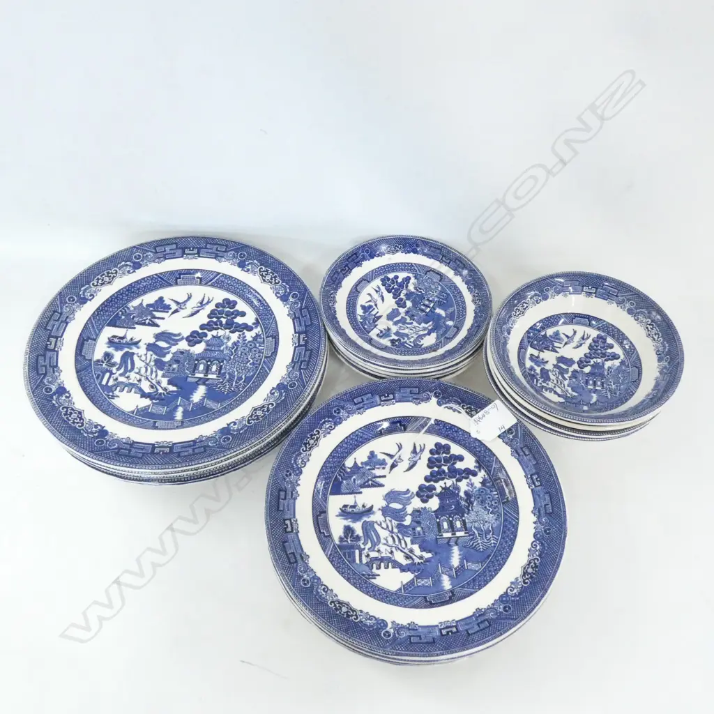 PART SET WILLOW DINNERWEAR  Image 1++