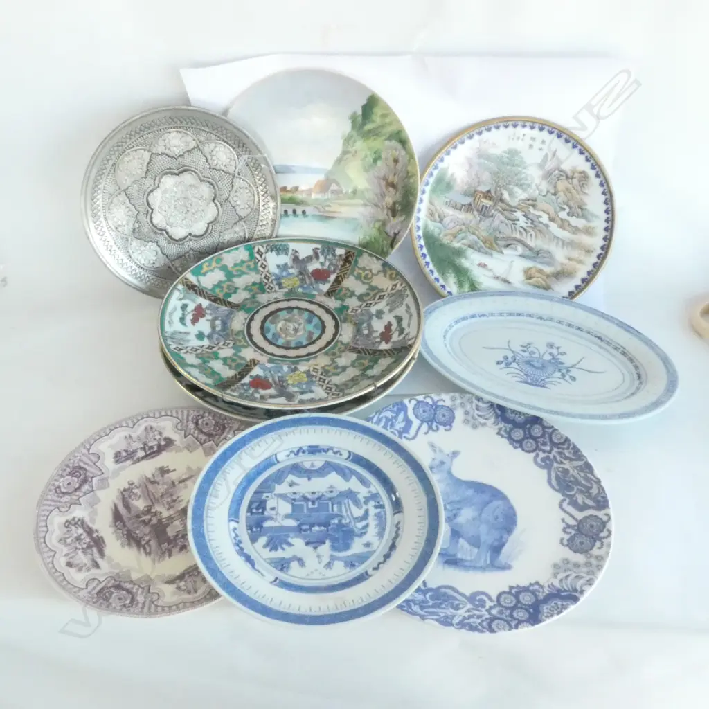 STACK PLATES; PORCELAIN, METAL, ENAMEL. LARGEST DIA 305MM Image 1++