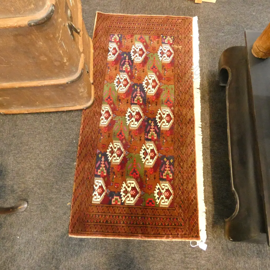 HAND KNOTTED WOOL PILE PERSIAN RUG 1250 X 1150MM Image 1++