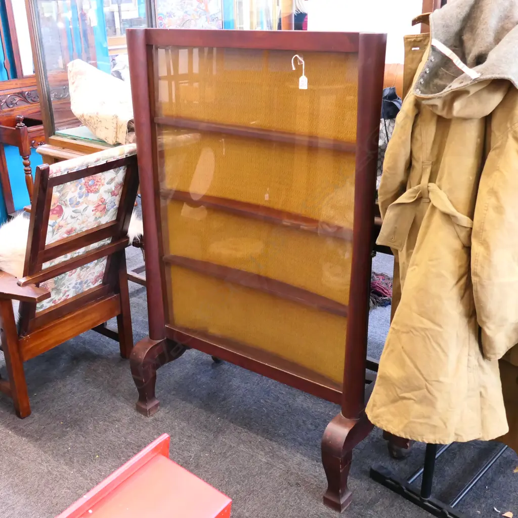 LATE 19THC MAHOGANY FREESTANDING SHALLOW DISPLAY CABINET ON STAND Image 1++