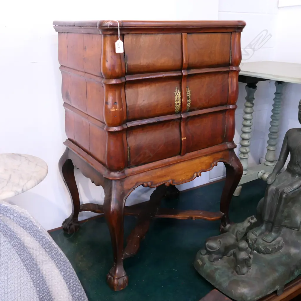 STINKWOOD CANTEEN CHEST ON LEGS H. 965MM Image 1++