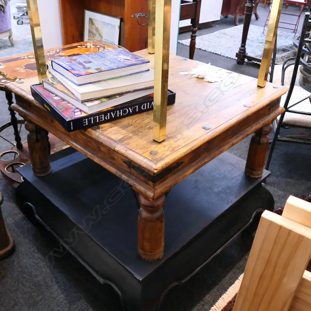 LOW INDIAN TABLE W760 H410 Image 1++