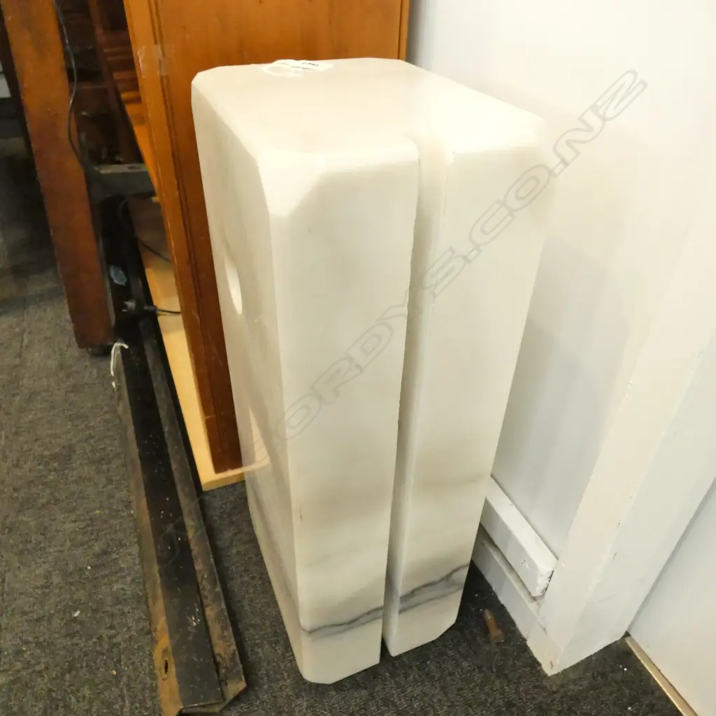 FLOOR LAMP MARBLE BASE  Image 1++