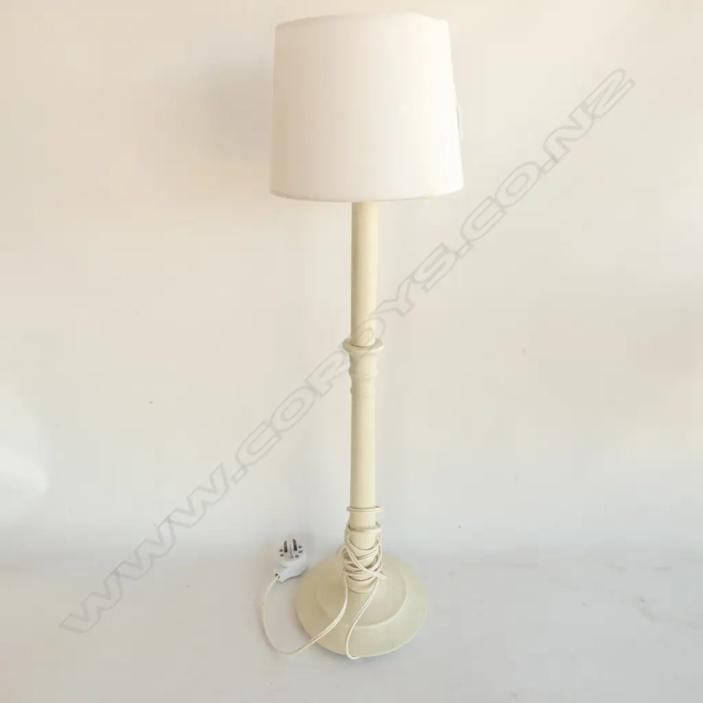 FRENCH COUNTRY LAMP H. 650MM Image 1++