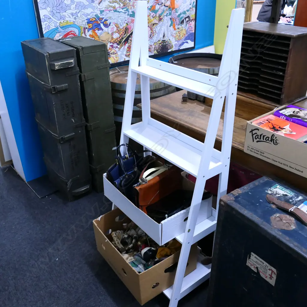 WHITE BOOKCASE H. 1550MM W. 630MM Image 1++
