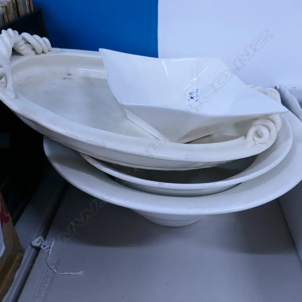 4 PIECES WHITE CHINA SOME ITALY  Image 1++