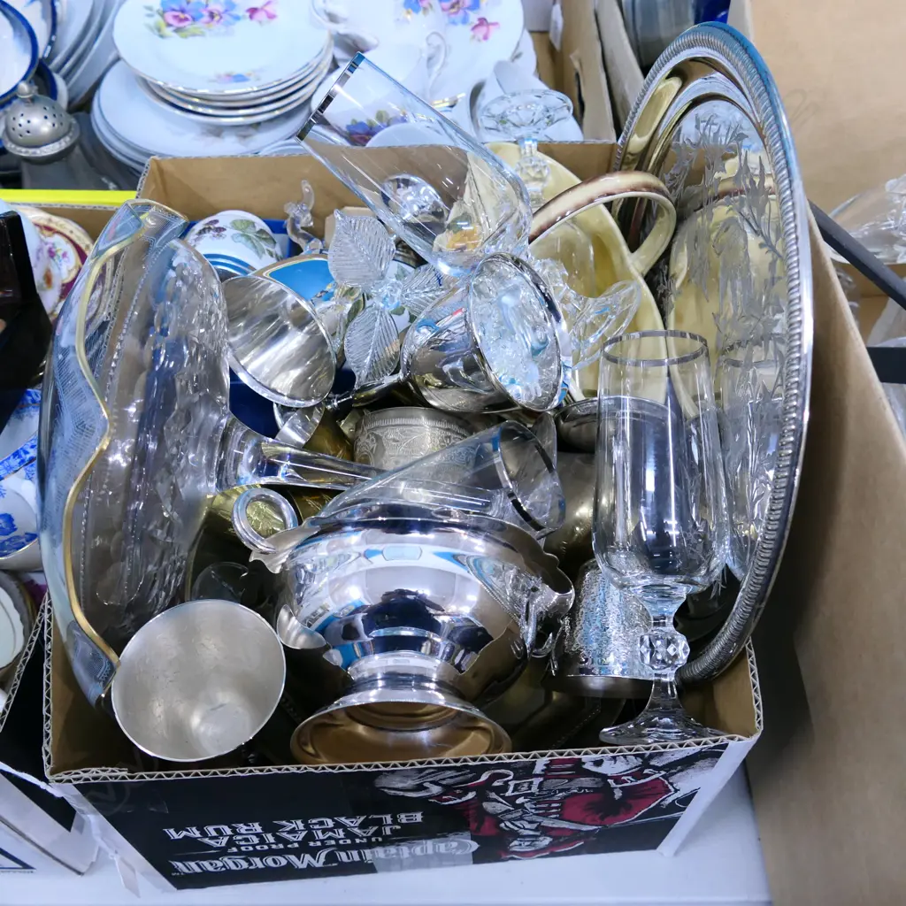 BOX LOT BOXED CUTLERY, EP, GLASS ETC Image 1++
