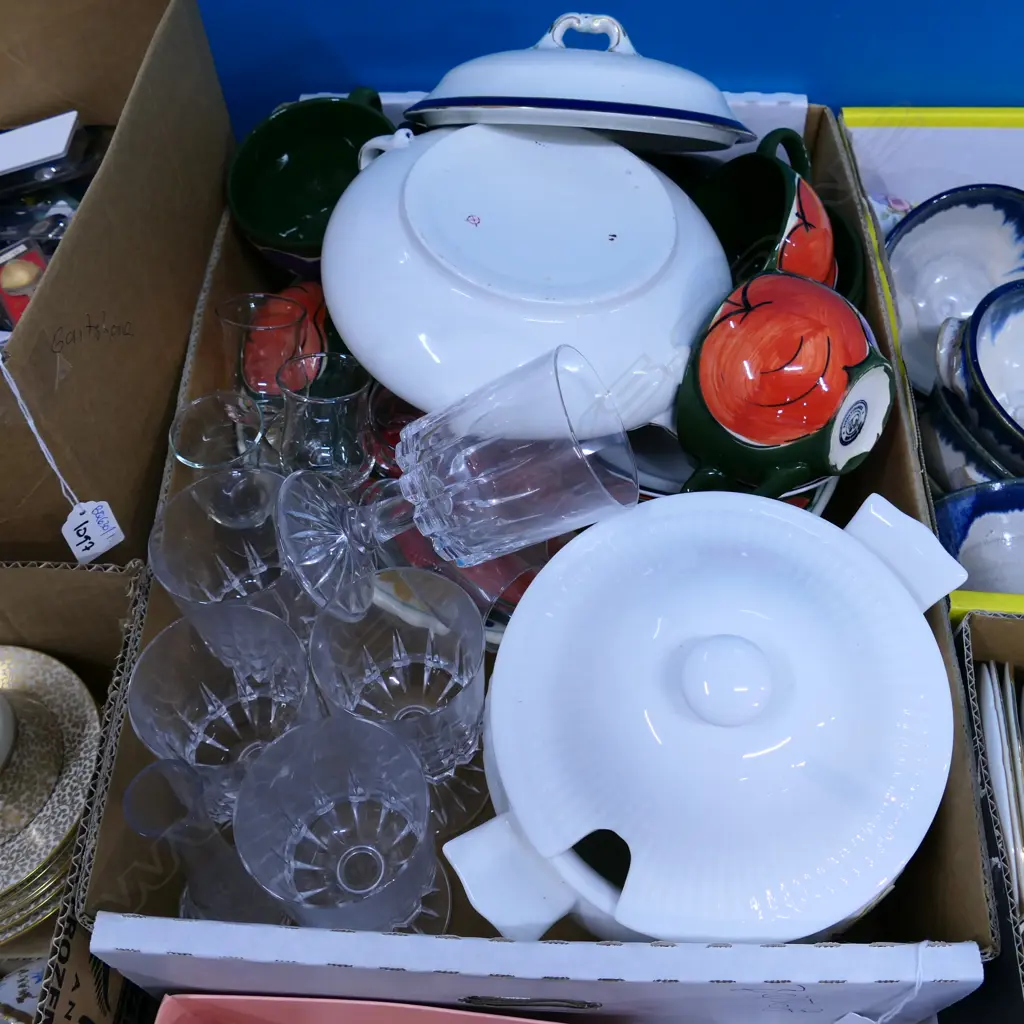 LOT ASST CHINA /TEA SET/CRYSTAL ETC Image 1++