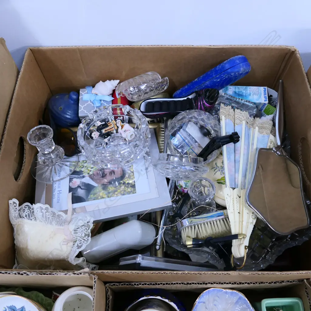 LG BOX  ASST. BEDROOM TABLE ITEMS, TRINKET BOXES ETC. Image 1++