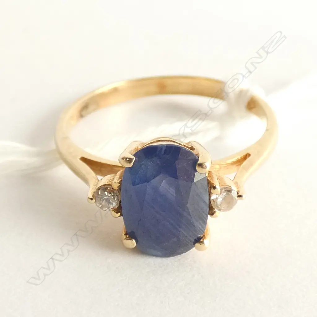 14 CT SAPPHIRE & DIAMOND RING  Image 1++