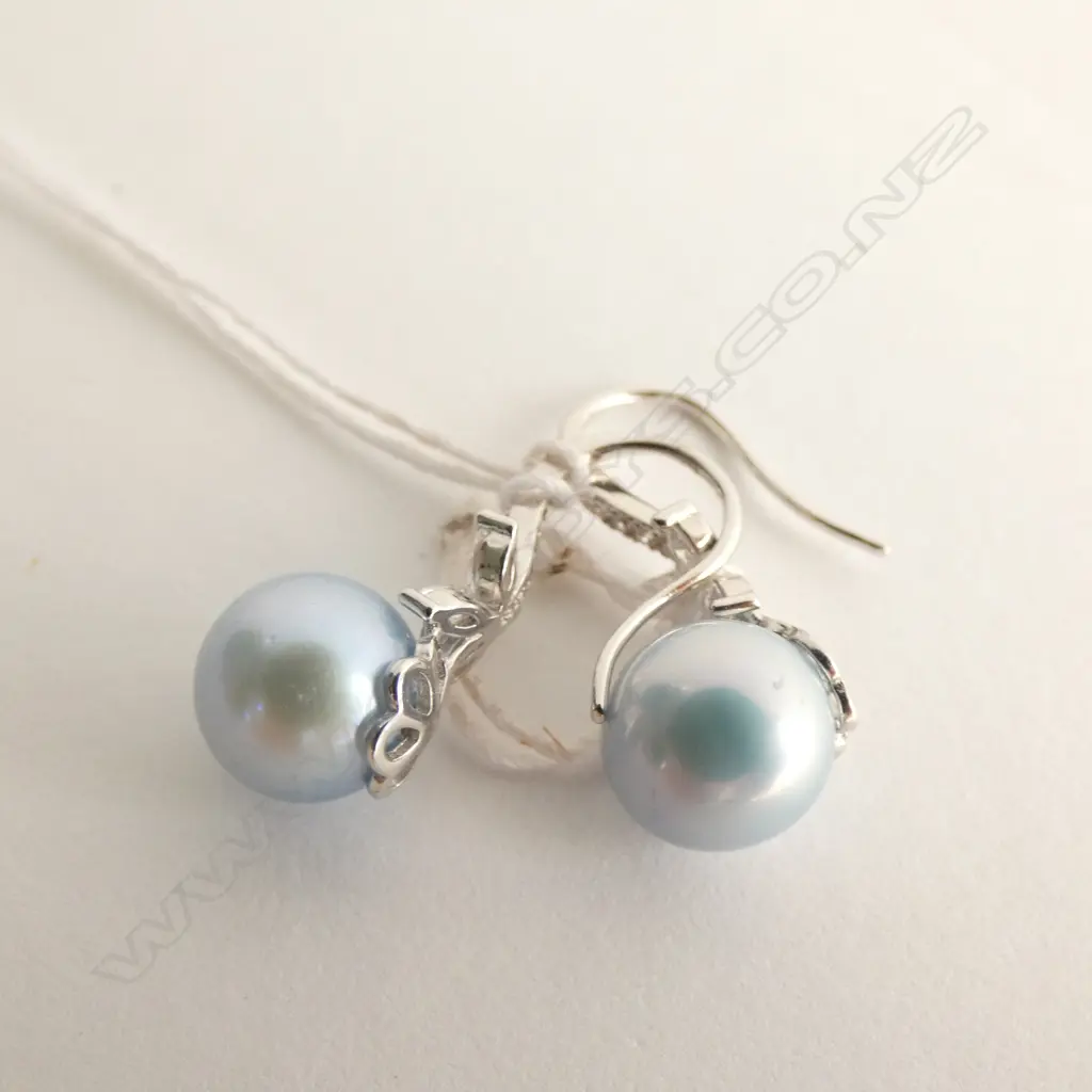 PR SILVER GILT & CULTURED PEARL EARRINGS Image 1++