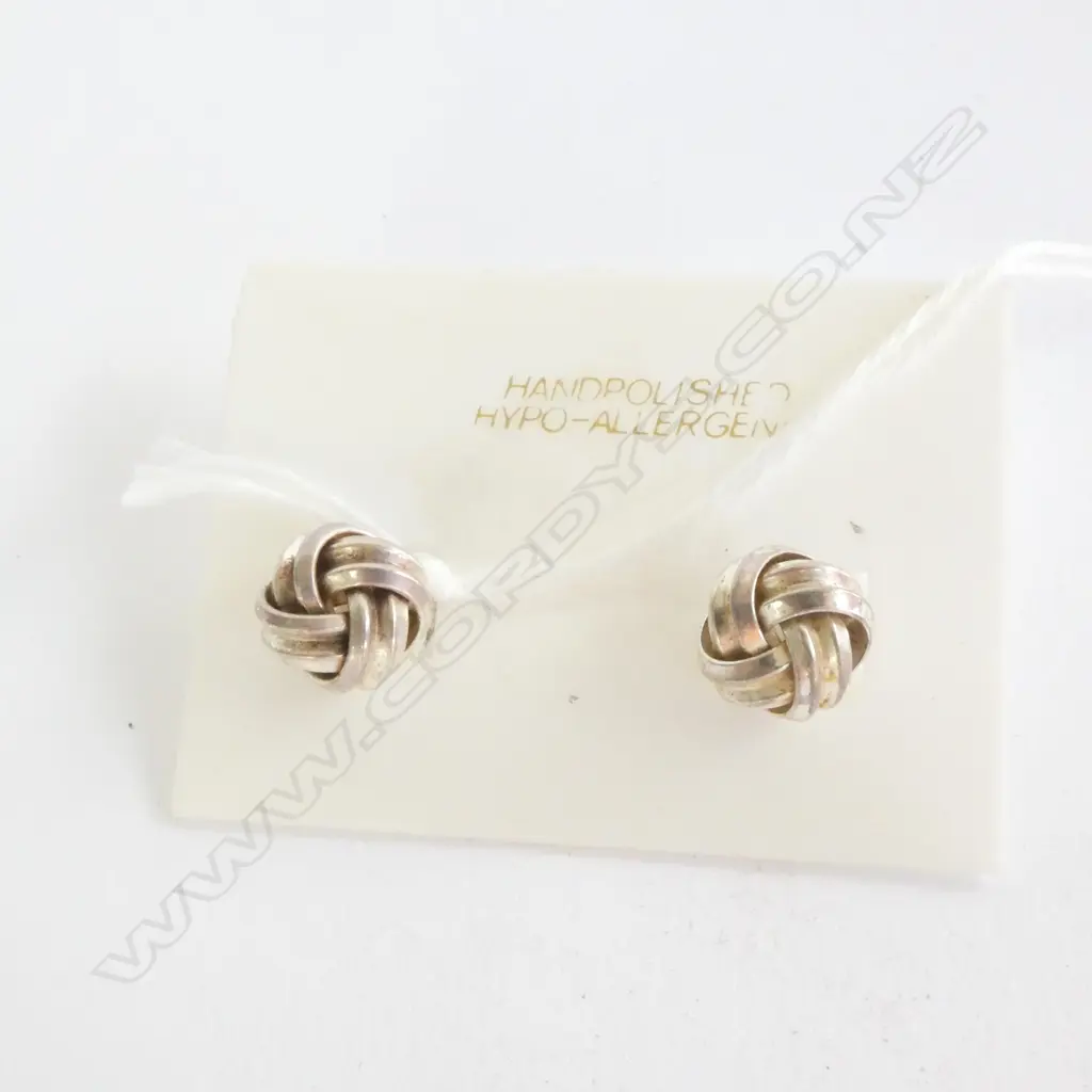 EARRINGS, STERLING SILVER Image 1++