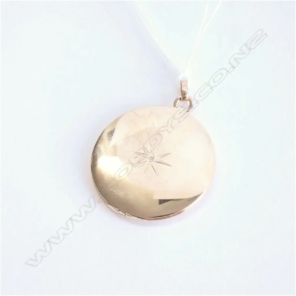 VICTORIAN GOLD PLATED PENDANT Image 1++