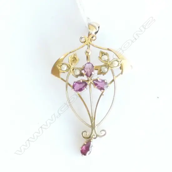 (19256) 9ct EDWARDIAN PENDANT AMETHYST & SEED PEARL