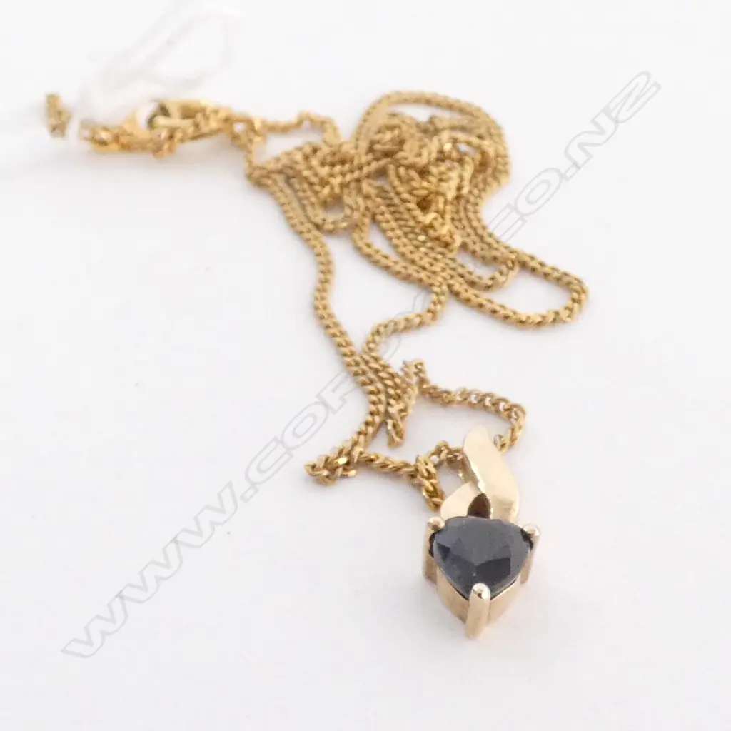 9CT GOLD SAPPHIRE PENDANT GOLD PLATED CHAIN Image 1++