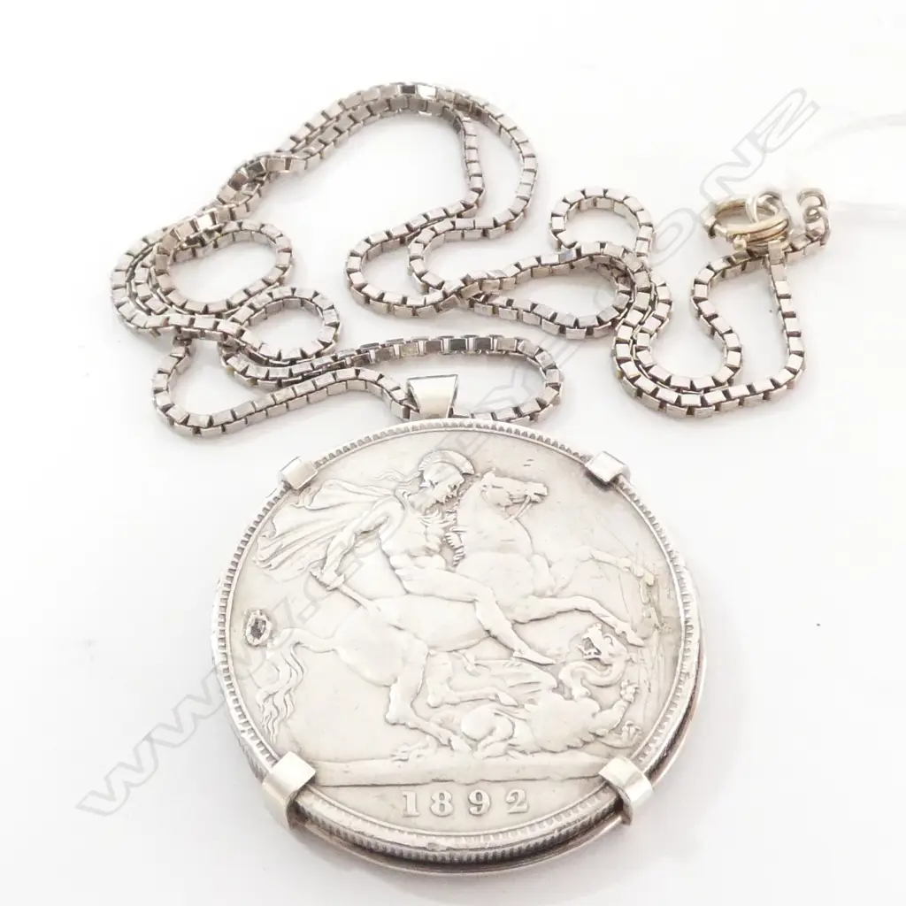 VICTORIAN COIN PENDANT ON CHAIN Image 1++