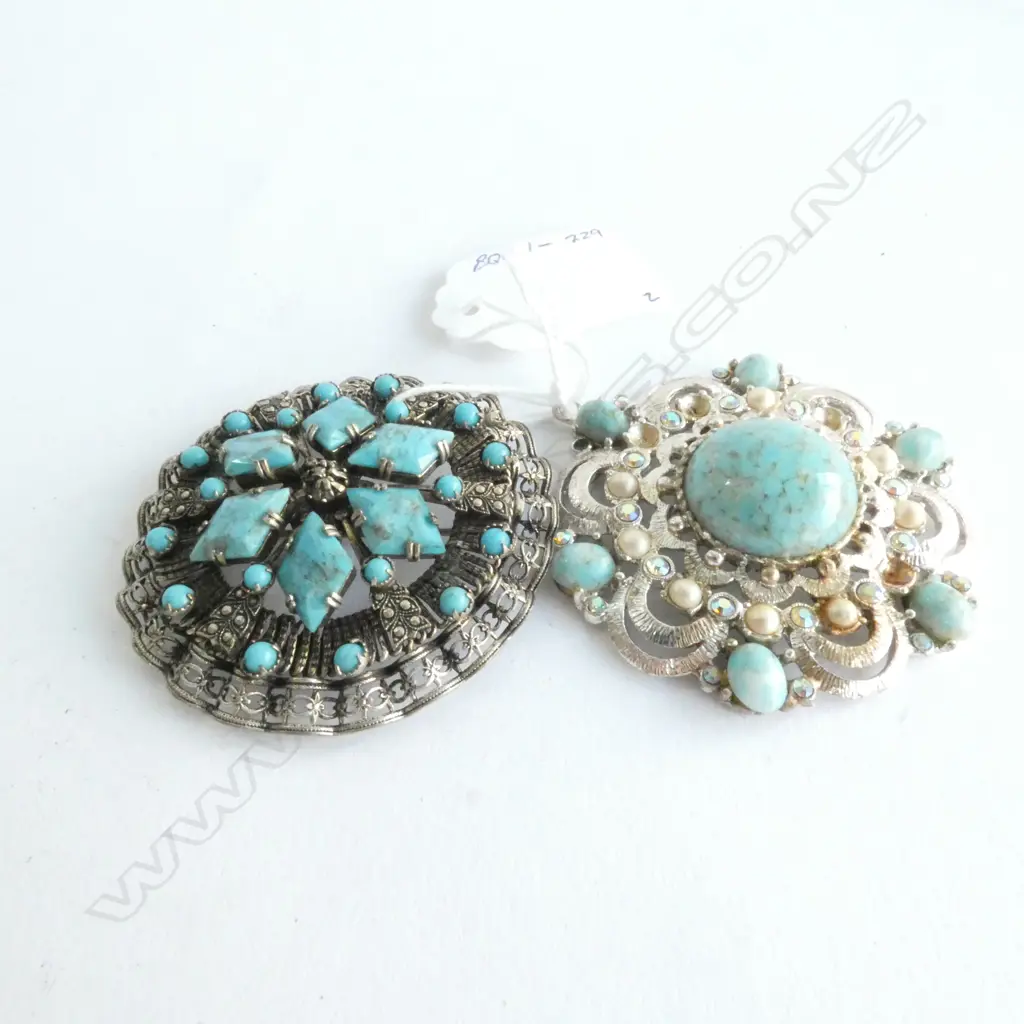 MEXICAN TYPE BROOCHES, PROBABLY TURQUIOSE Image 1++