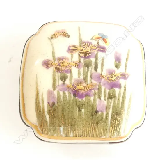 SATSUMA BROOCH 