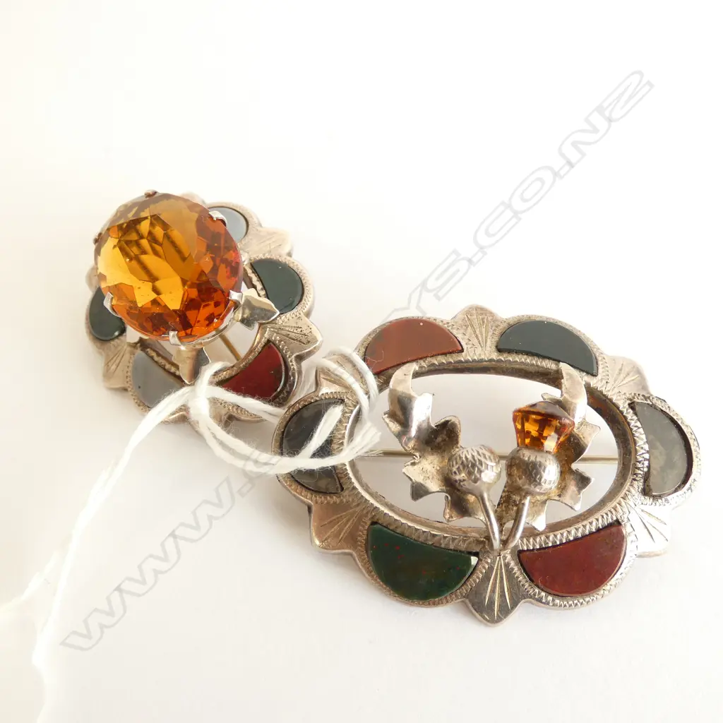 2 SCOTTISH STERLING BROOCHES ONE WITH STONE MISSING  Image 1++