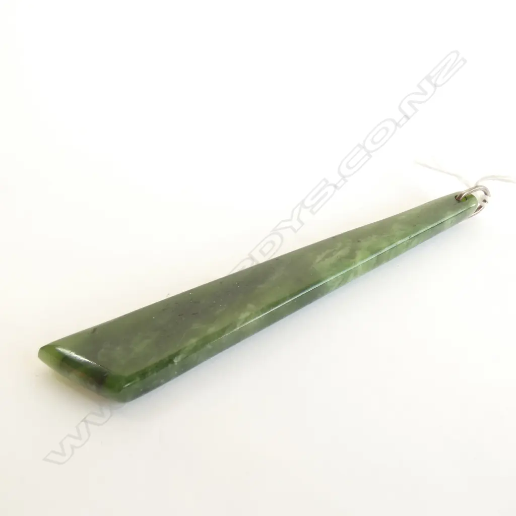 POUNAMU GREENSTONE PENDANT L. 110MM Image 1++