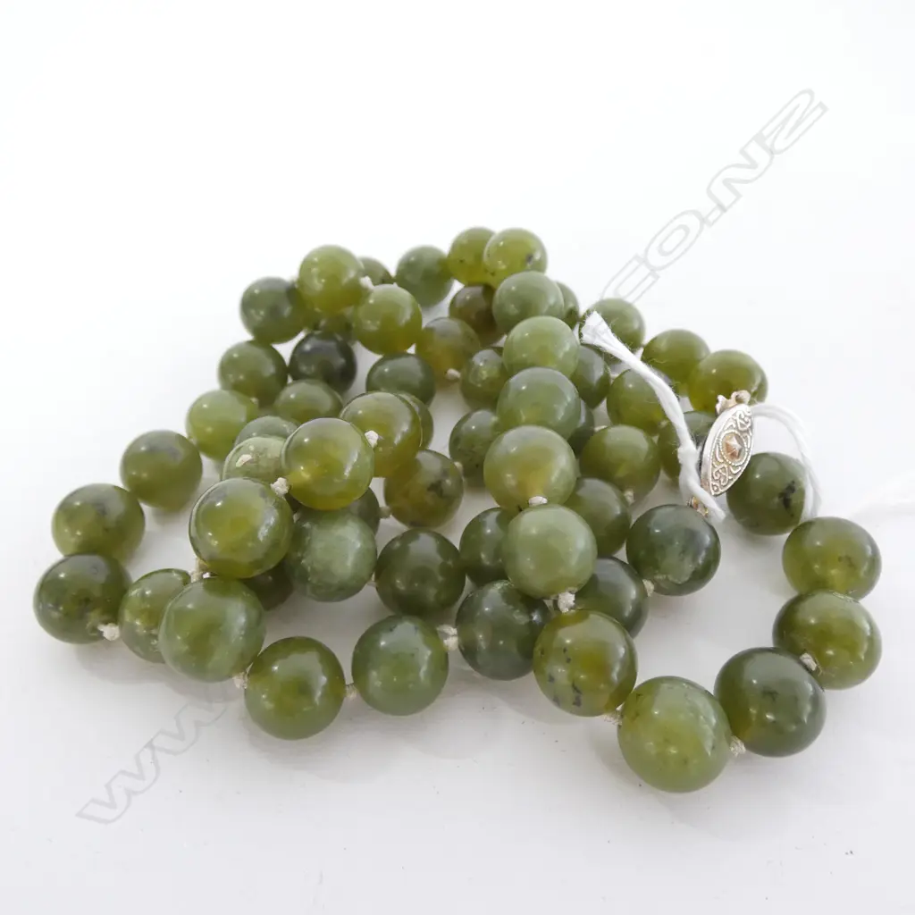 LG STRING JADE BEADS  Image 1++