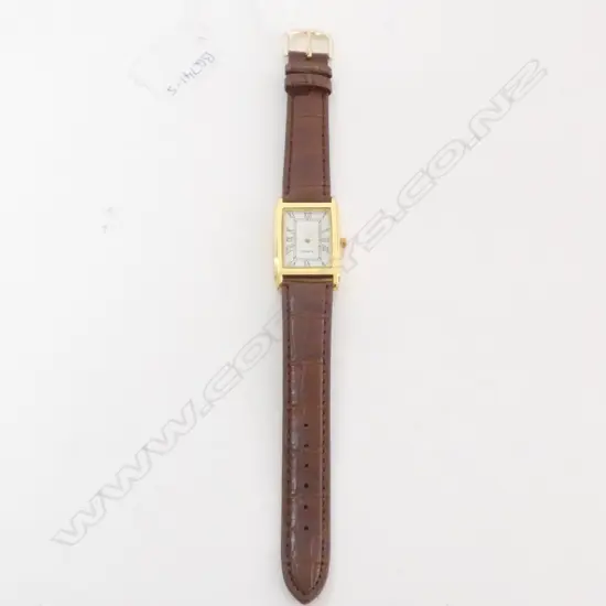 QUARTZ WRISTWATCH