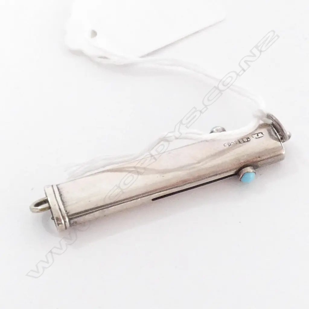 SILVER RETRACTABLE GLOVE HOOK  Image 1++