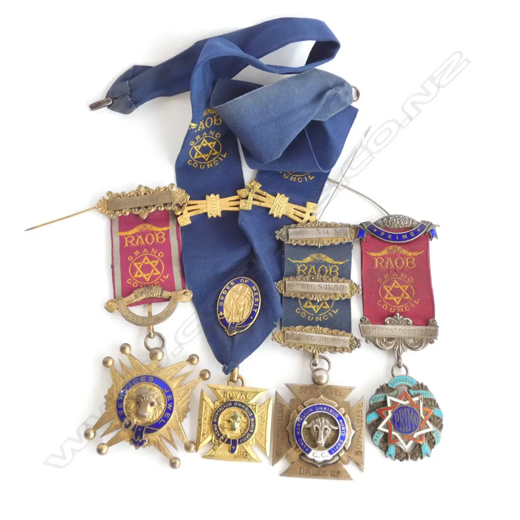 3 SILVER GILT LODGE MEDALS + 1 OTHER  Image 1++