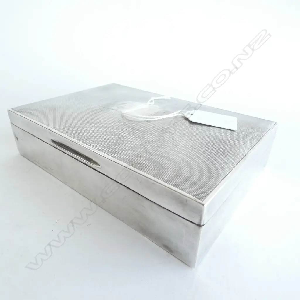 STG SILVER BOX B'HAM 1957 TIMBER LINED  Image 1++