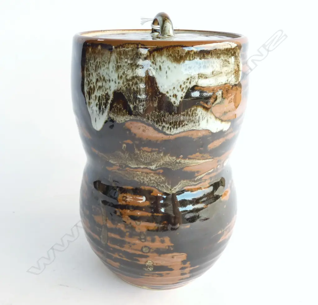 ORIENTAL LIDDED GLAZED & PAINTED POTTERY CONTAINER H. 195MM  SIGNATURE TO BASE Image 1++