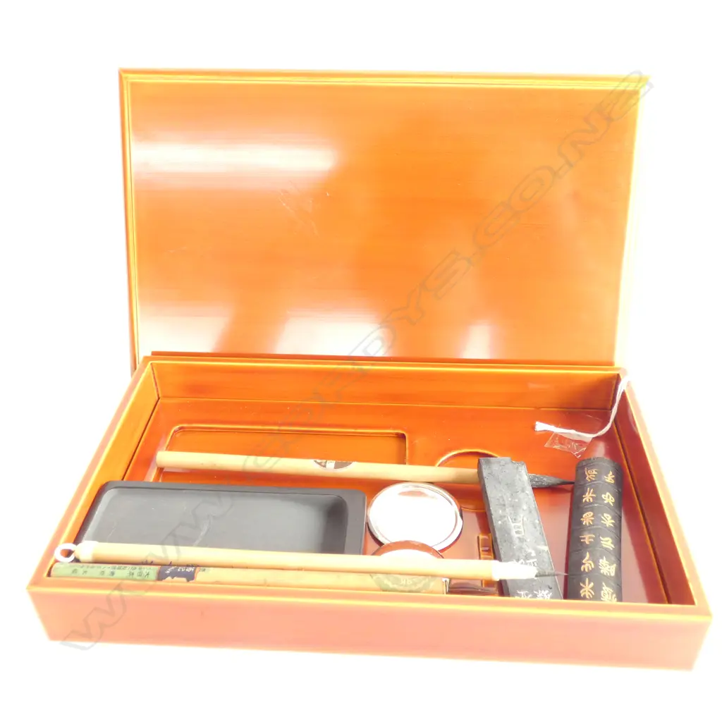 JAPANESE BOXED CALLIGRAPHY SET BRUSHES STONE ETC.L.270mm Image 1++
