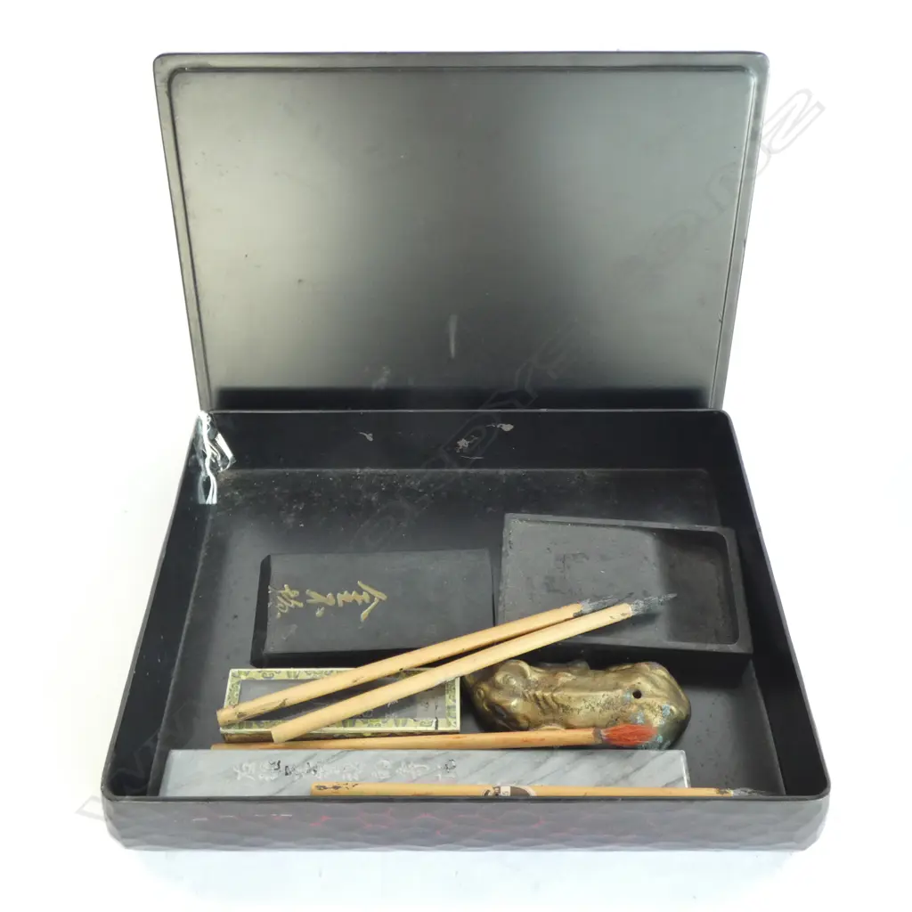 ORIENTAL BLACK & RED IRIS DECORATED CALIGRAPHY BOX W. CONTENTS  300 X 225MM Image 1++