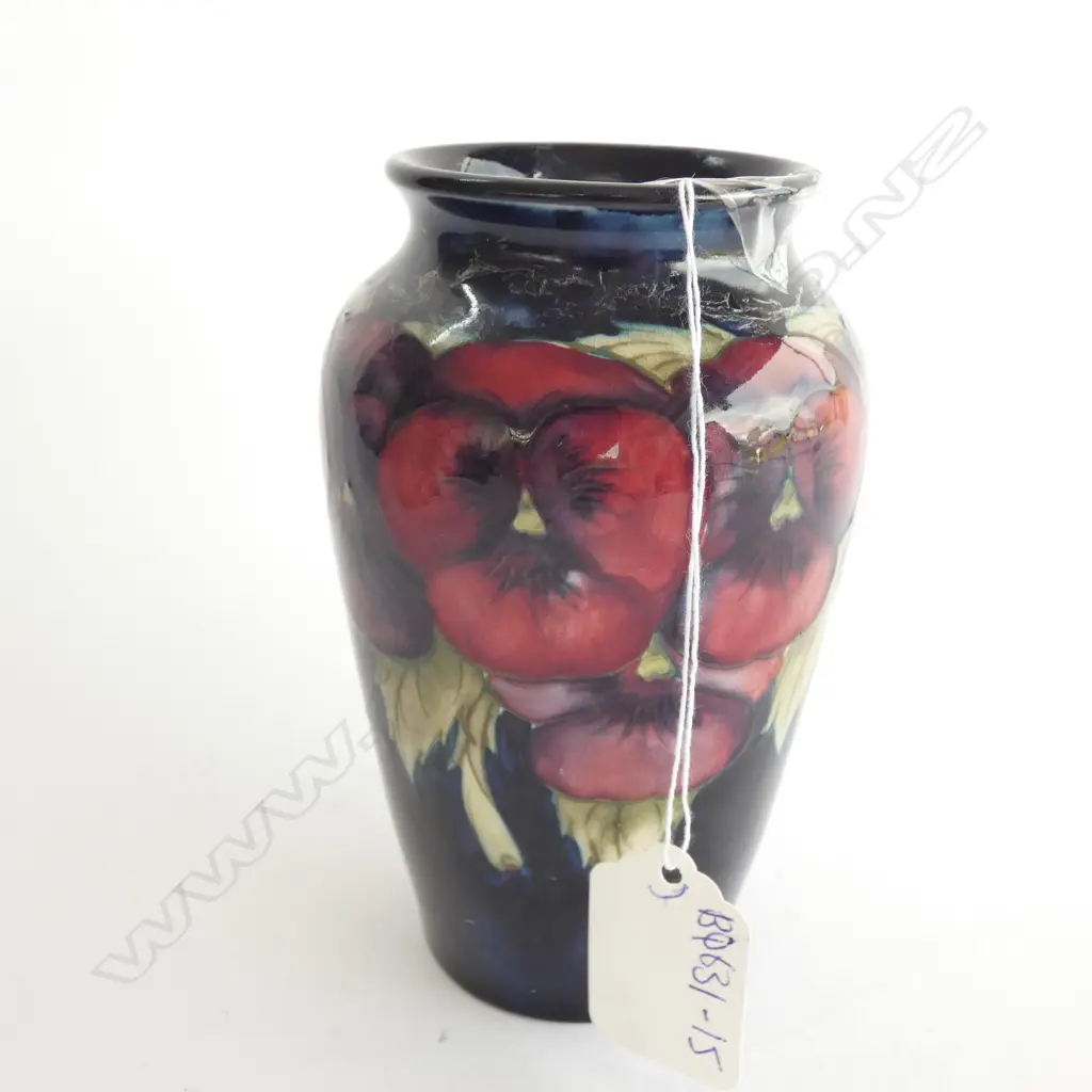 MOORCROFT PANSY VASE 130MM Image 1++